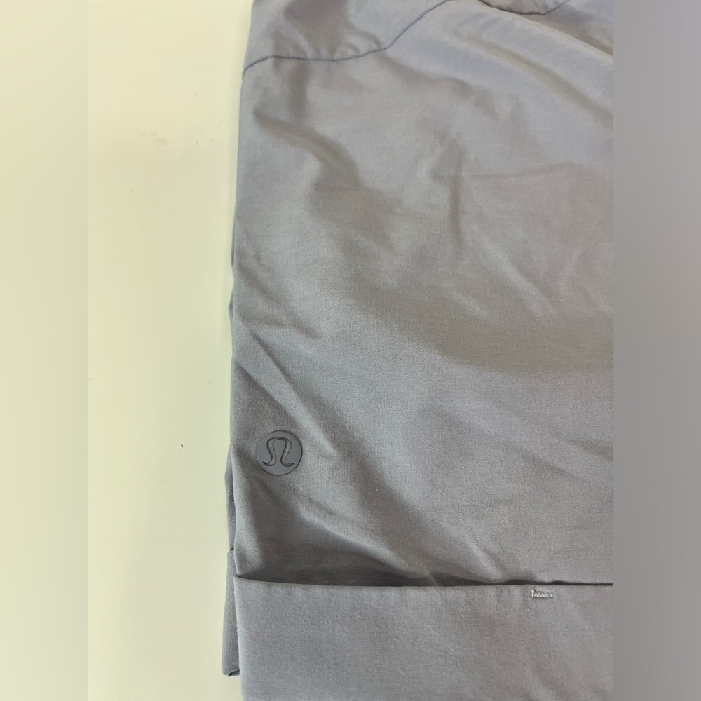 Lululemon Spring Break Away Short *4-way Stretch 3"
Berry Mist - Picture 7 of 7